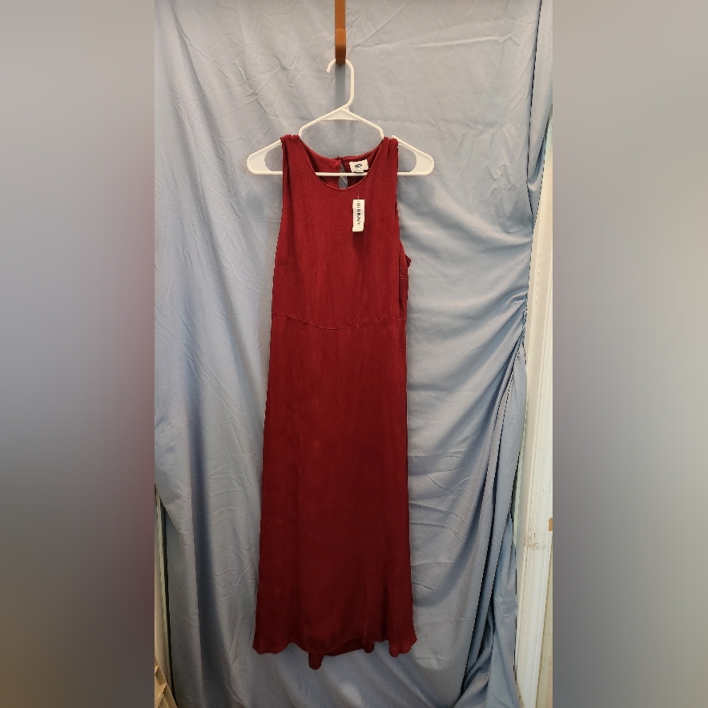 NWT Old Navy long straight dress, size L, maroon color